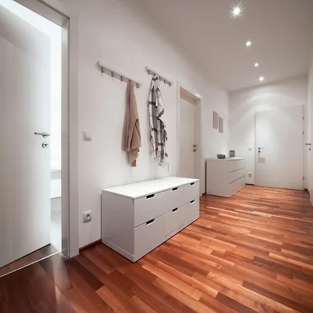 Cityflat 38 By Globboard *